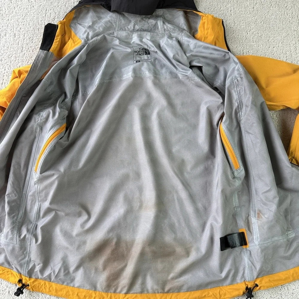 The North‎ Face Leonidas 2 Jacket Mens Small Yellow Black Hood Shell